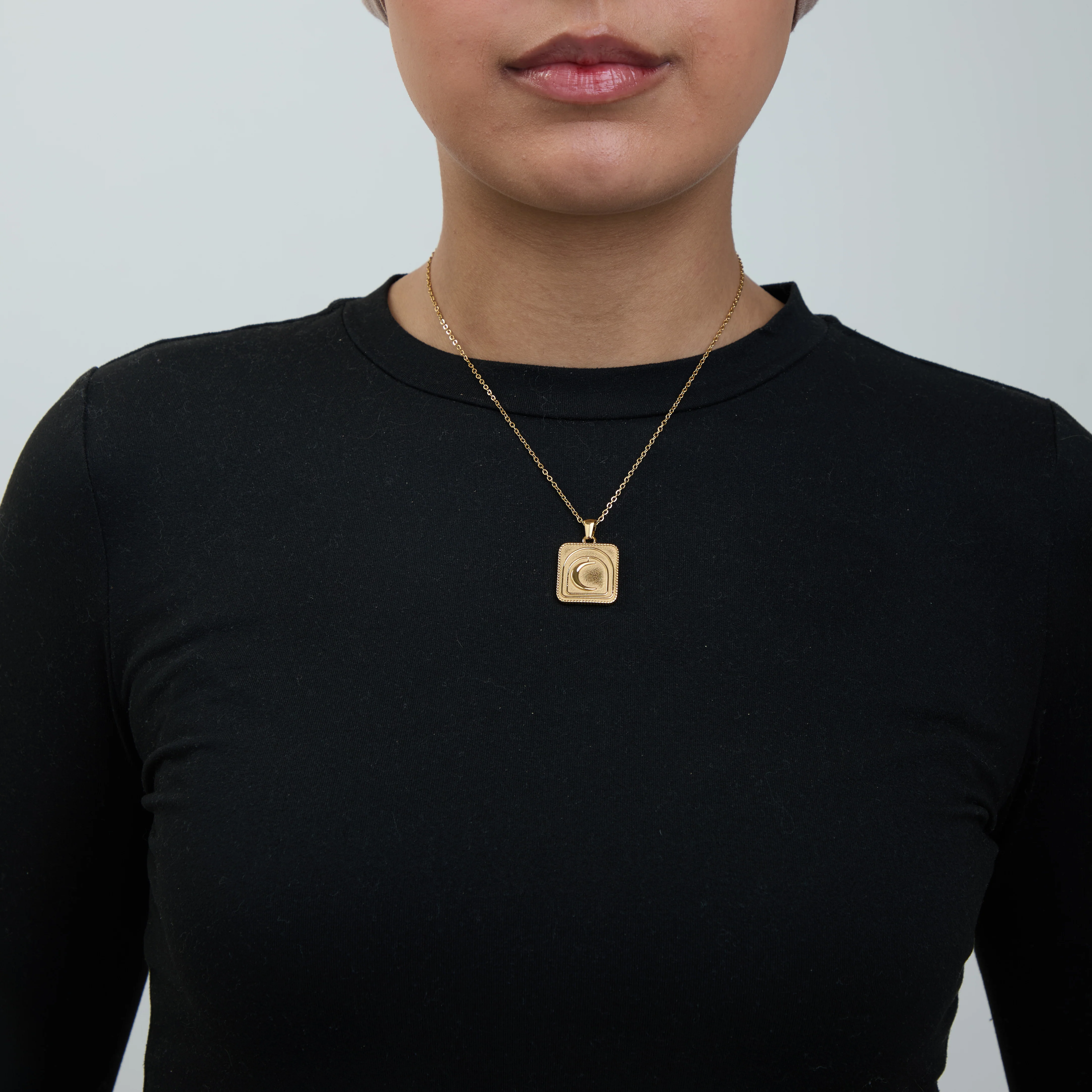 Crescent Arch Necklace - Image 5