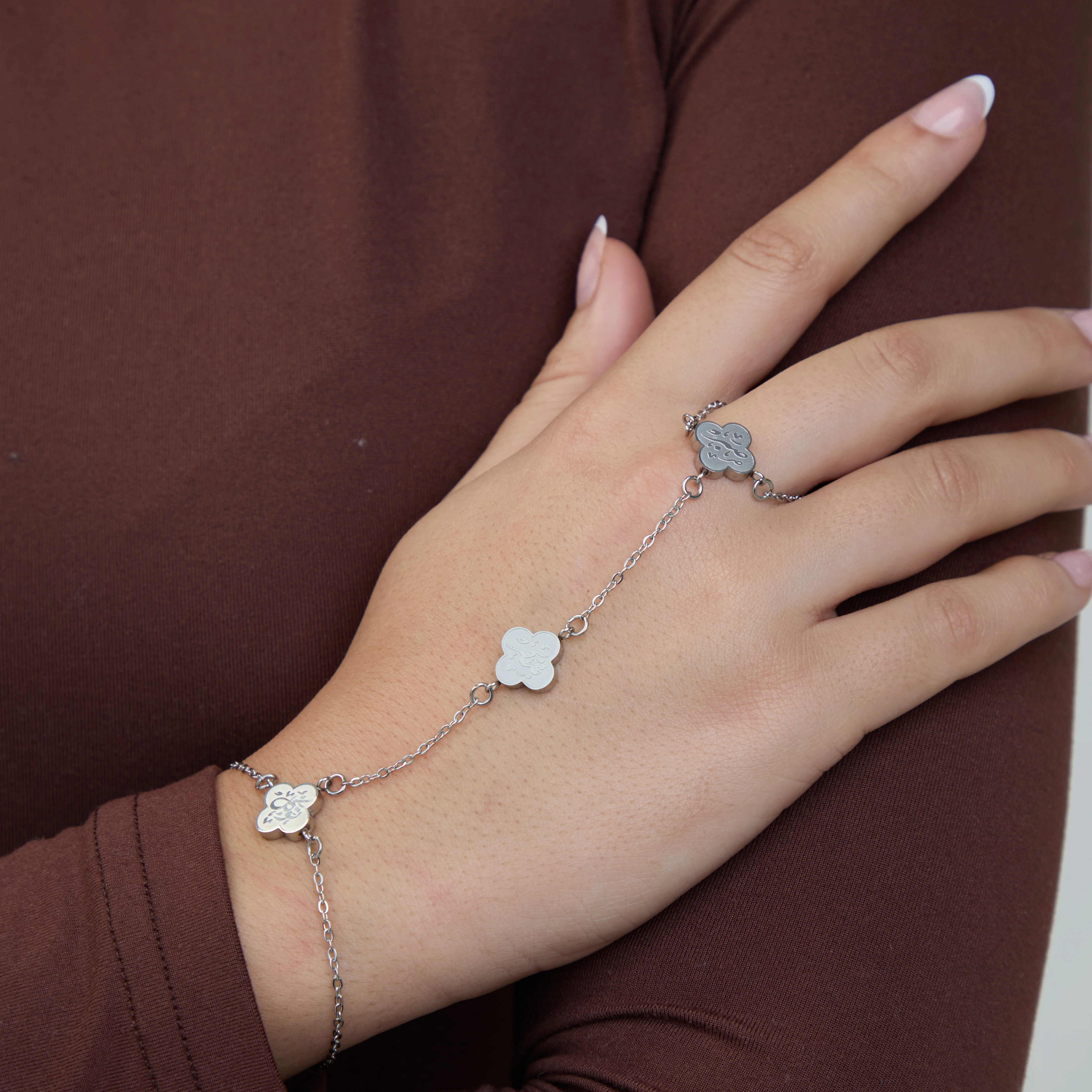 "Sabr, Shukr, Tawakkul" Hand Chain - Image 7